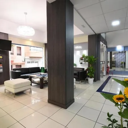 Tpl Interior Studio, Wifi, Only 50 Meters To Las Canteras Beach Las Palmas