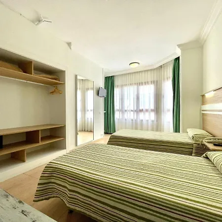 Tpl Interior Studio, Wifi, Only 50 Meters To Las Canteras Beach Las Palmas
