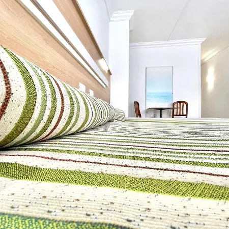Tpl Interior Studio, Wifi, Only 50 Meters To Las Canteras Beach * Las Palmas